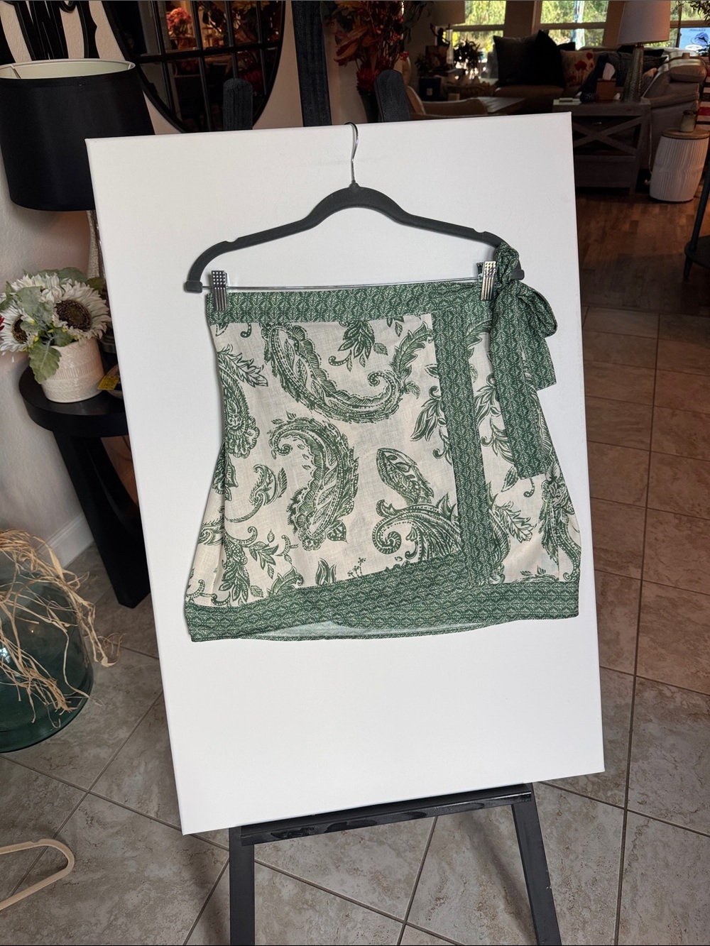 Commence Women’s Green Paisley Wrap Skirt